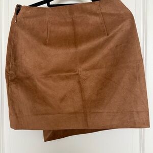 Aritzia Baboon Brown Asymmetric Skirt